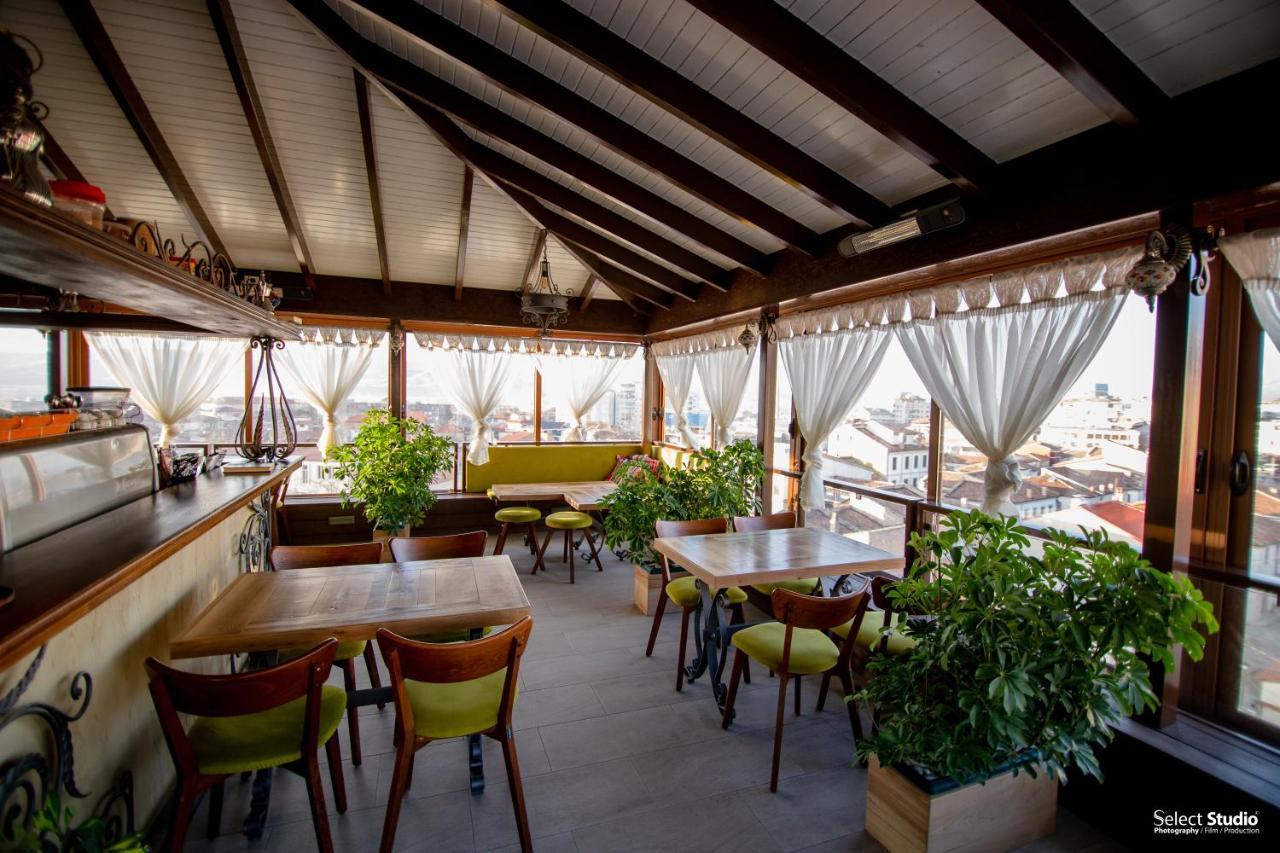 Sahati Hotel & Restaurant Korce Exterior foto