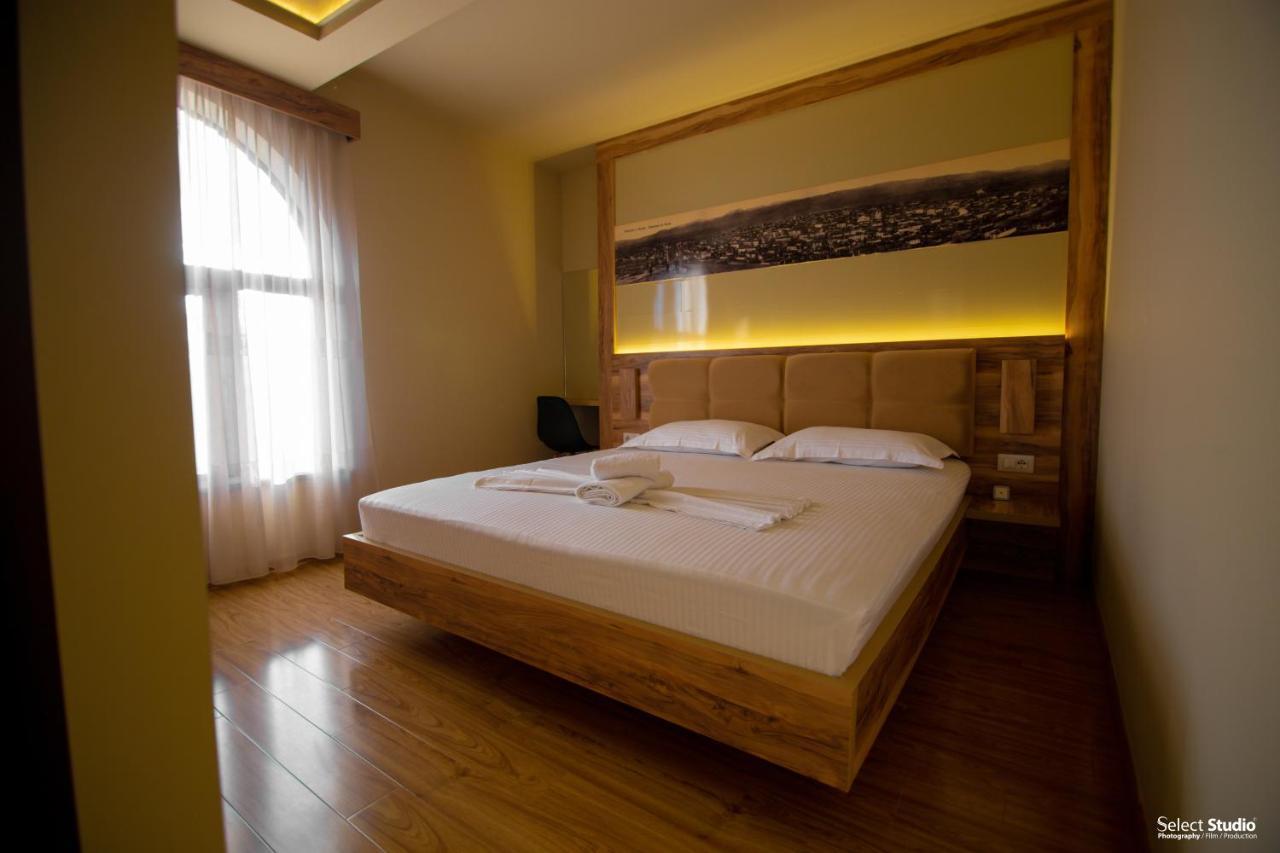 Sahati Hotel & Restaurant Korce Exterior foto