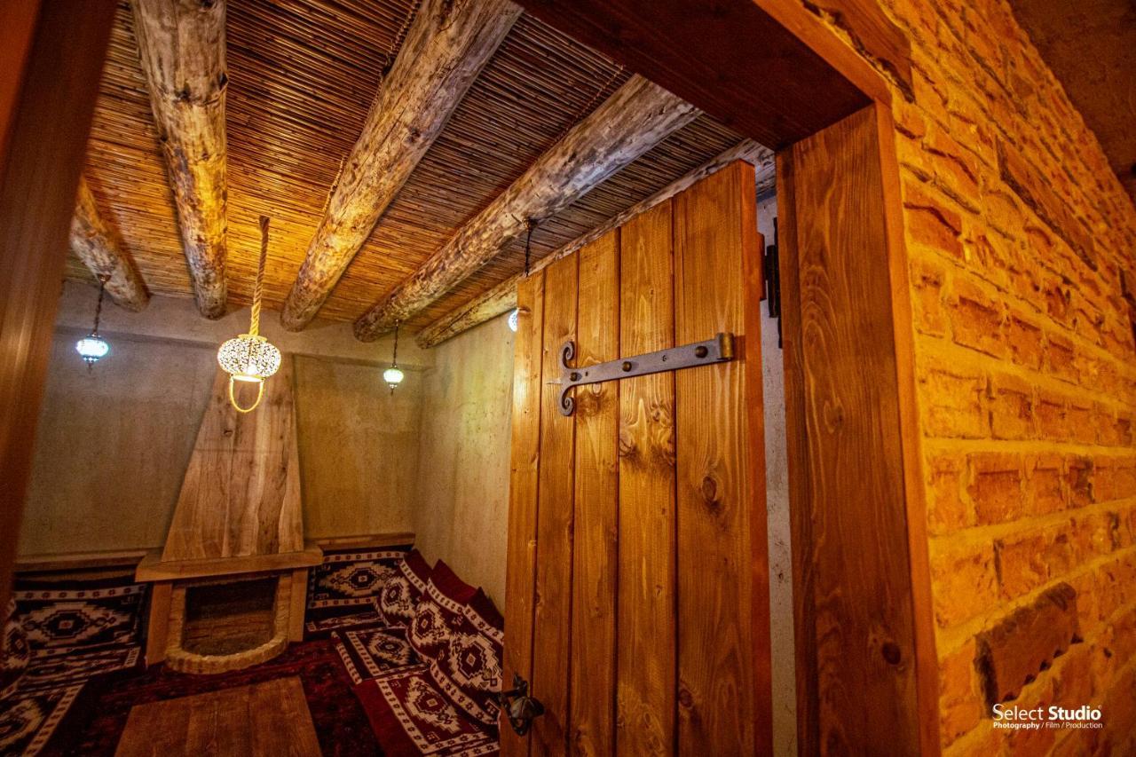 Sahati Hotel & Restaurant Korce Exterior foto